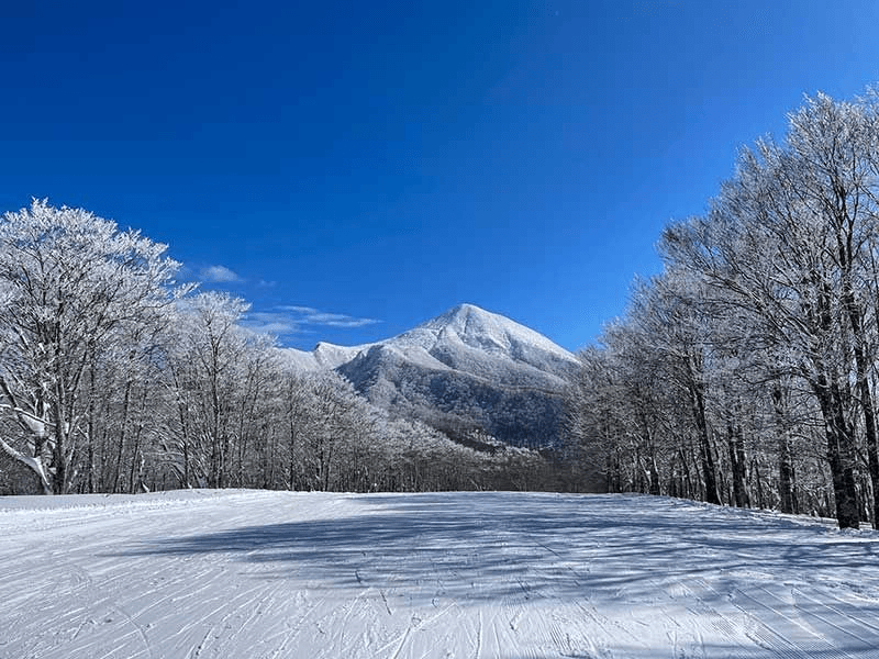 Hoshino Resorts Tomamu ski resort