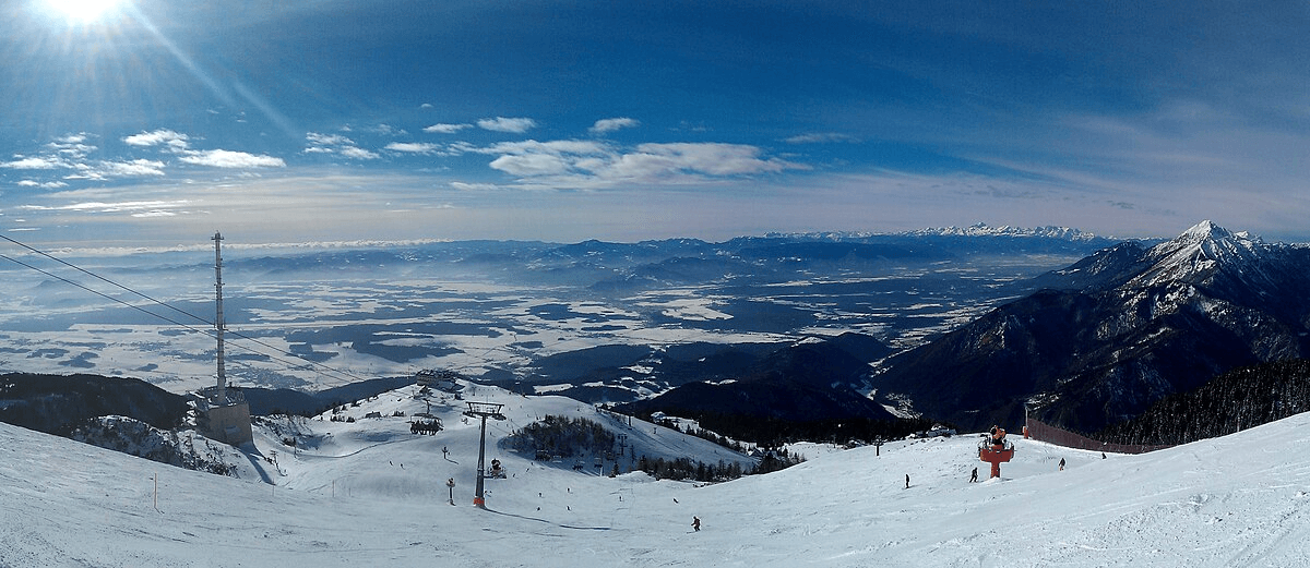 Dolyna ski resort