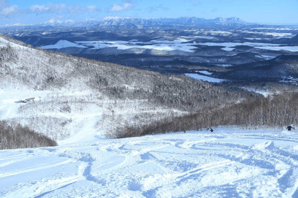 Shintokuyama ski resort