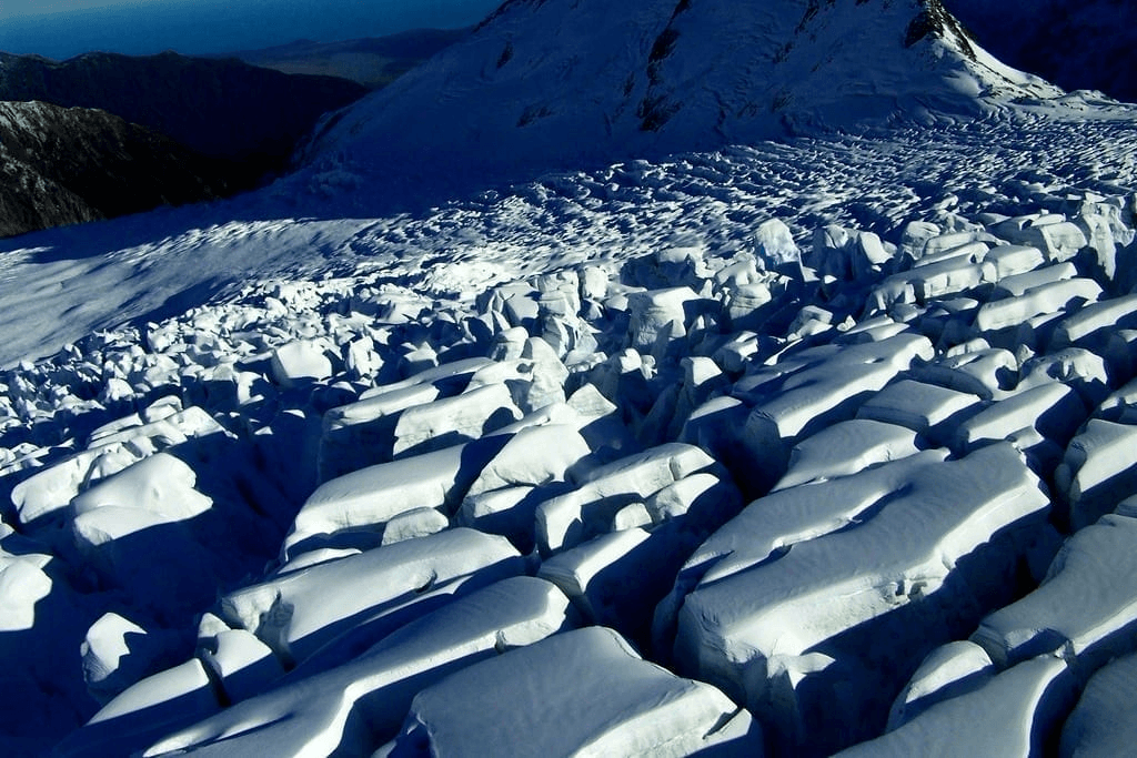 Tasman Glacier ski resort
