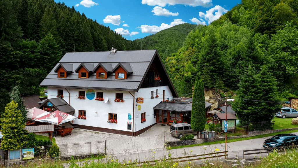 Kasárne Javorníky – Makov ski resort