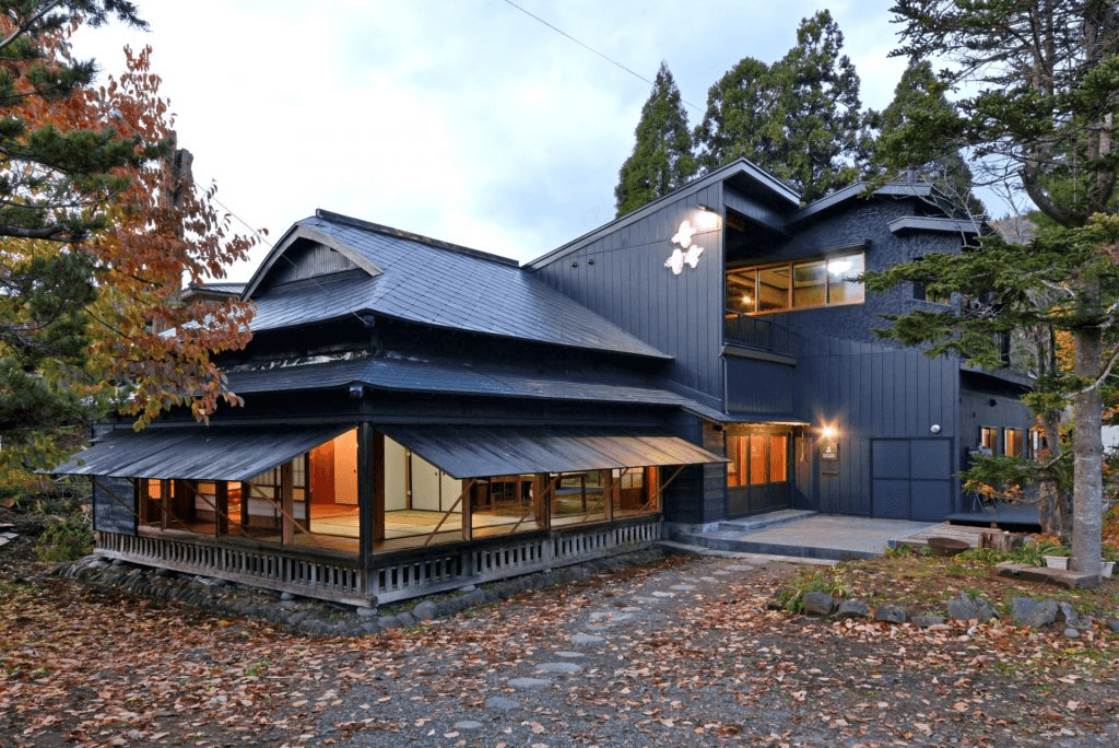 Ani – Mt. Moriyoshi ski resort