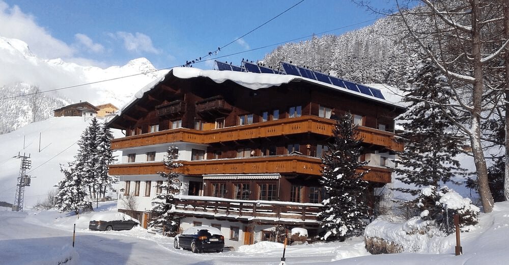 Walmendingerhorn/​Heuberg – Mittelberg/​Hirschegg ski resort
