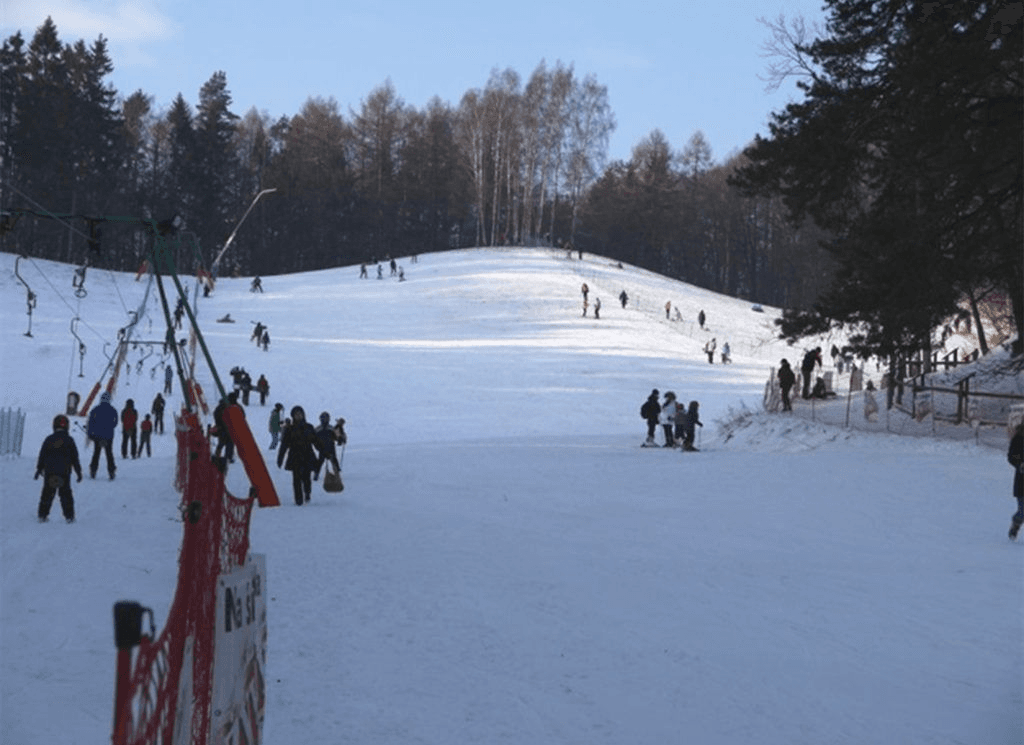 Góra Kamieńsk ski resort
