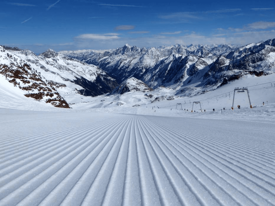 Stubai Glacier (Stubaier Gletscher) ski resort