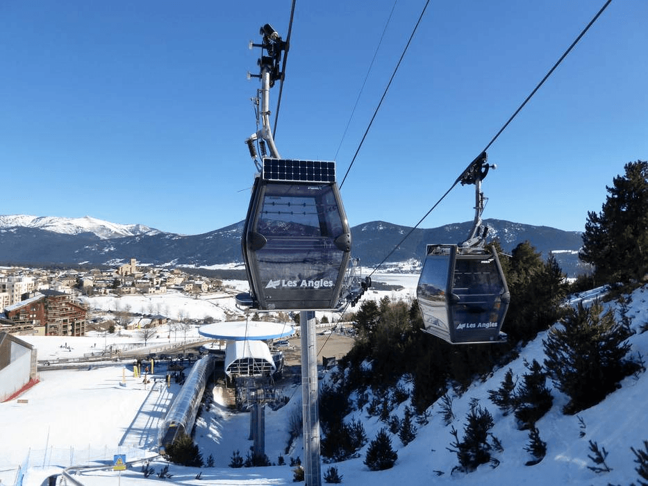 Valdesquí ski resort