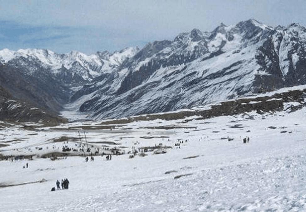 Rohtang Pass – Manali ski resort